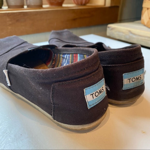 TOMS | Women's Espadrille Loafer Flat - Picture 5 of 8
